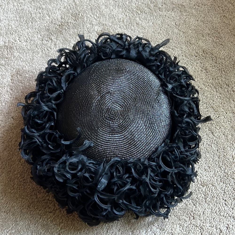 Vintage pillbox hat.